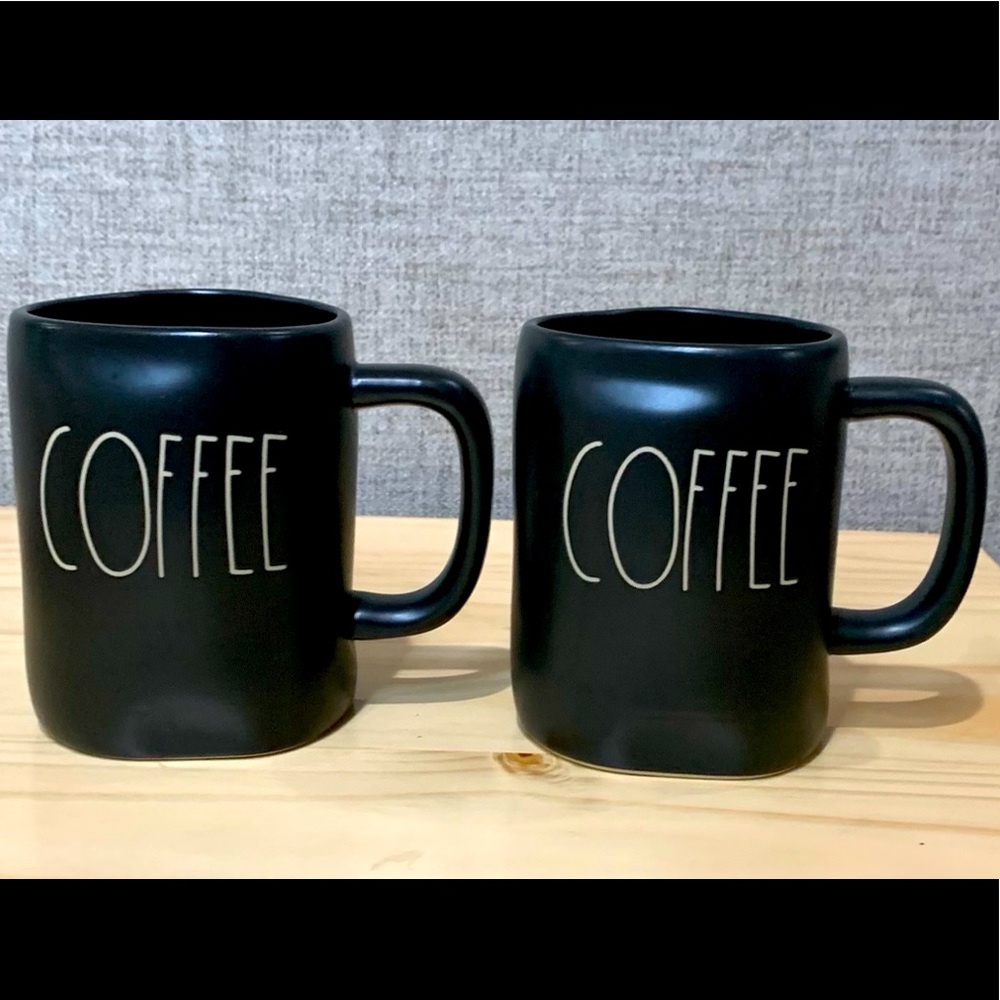 Rae Dunn cups